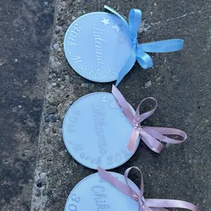 Gorgeous bespoke hanging plaques for newborn triplets 💖💖💙