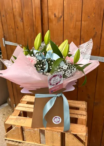 Heavenly Lily bouquet with white lilies and greenery